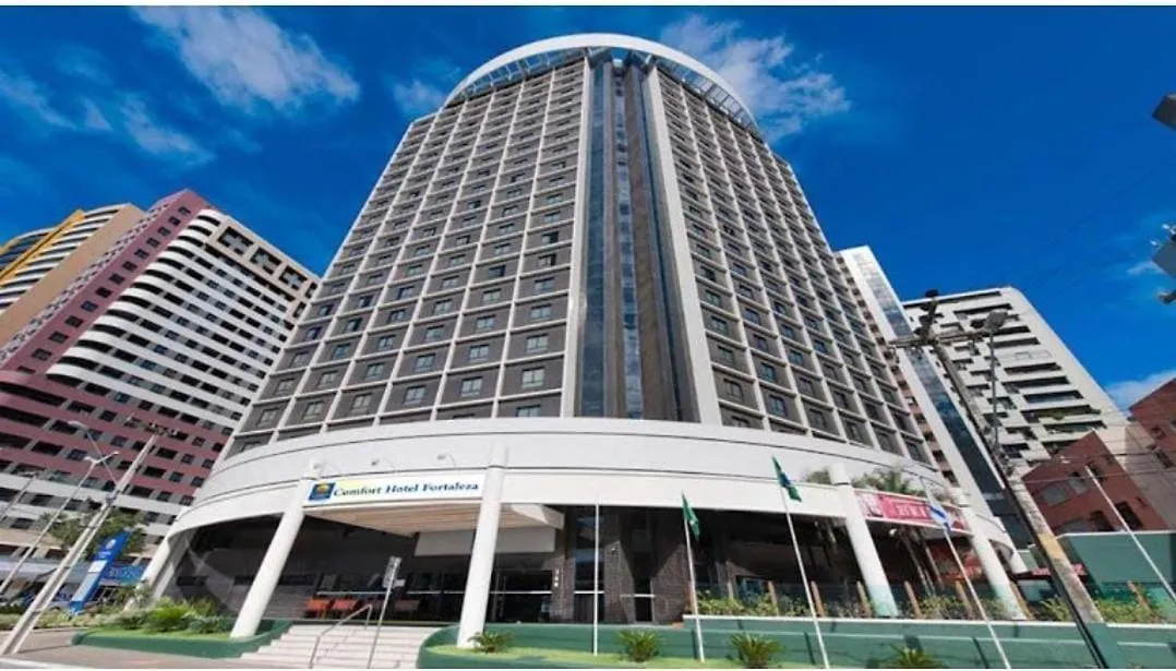 Flat Completo No Comfort Hotel - 200 Mts Da Beira Mar Fortaleza  Brazil